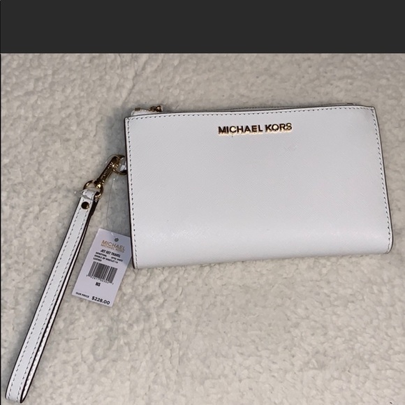 Michael Kors Jet Set Wristlet NWT